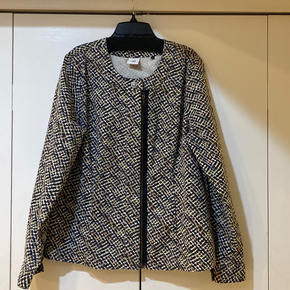 Cabi cliffside moto jacket size large in great condition